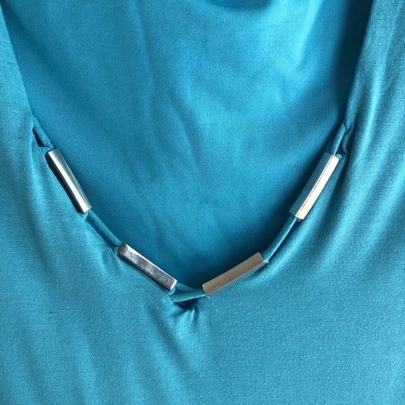 NWT White House black market dressy shirt - Picture 4 of 4